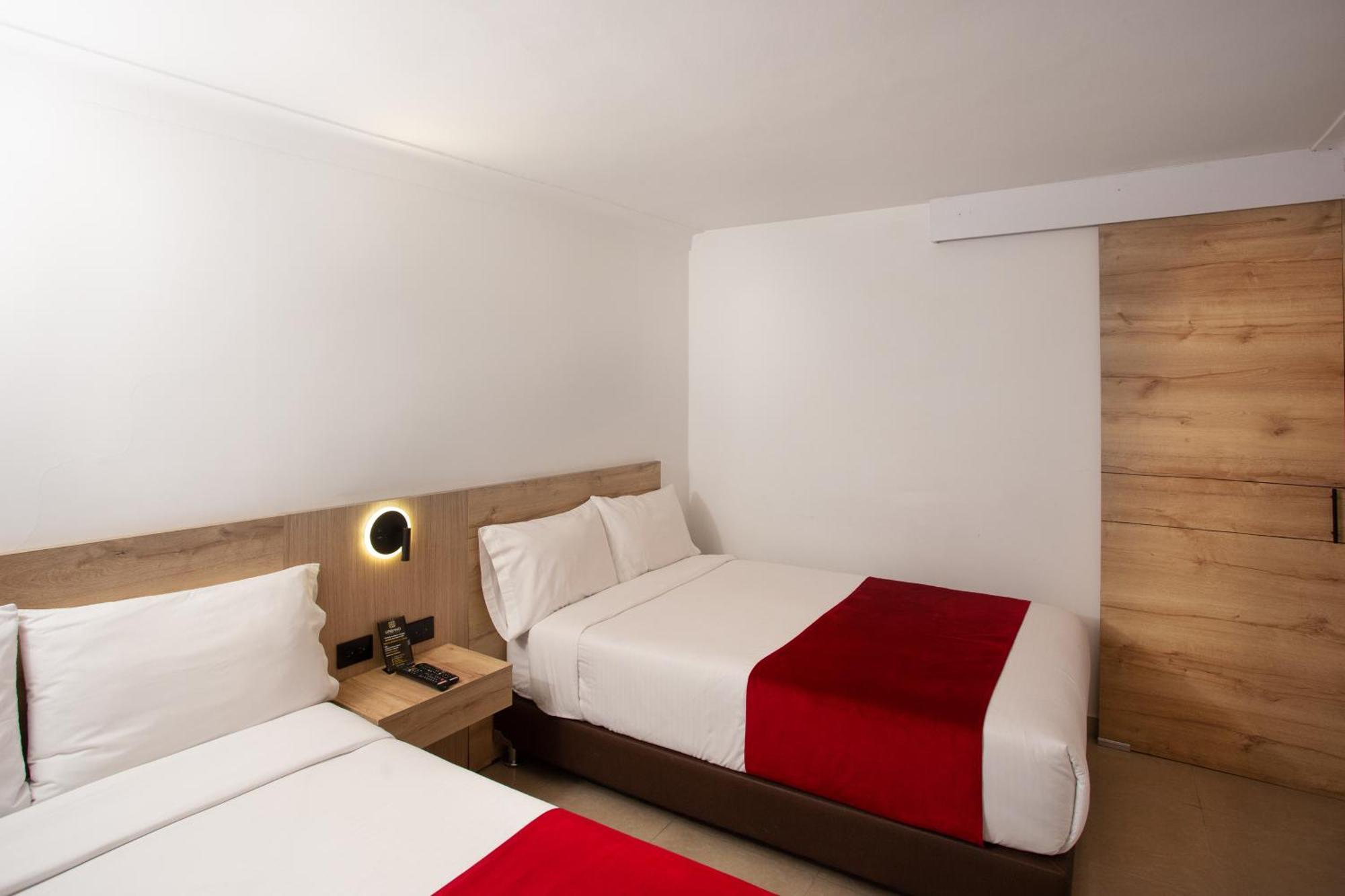 Urbano Luxury Hotel Пасто Екстериор снимка